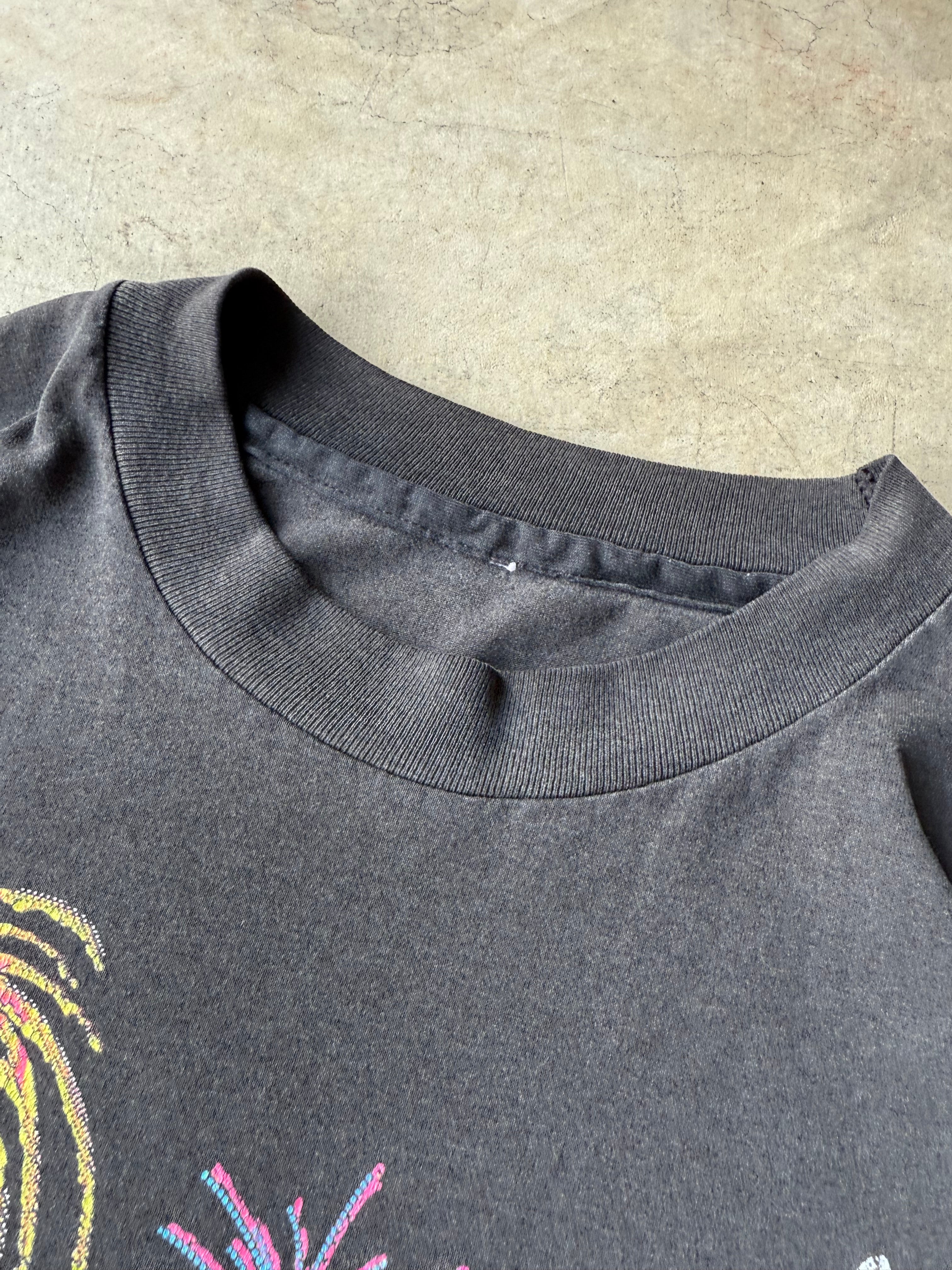 Vintage Riviera Casino Firework Tee - L