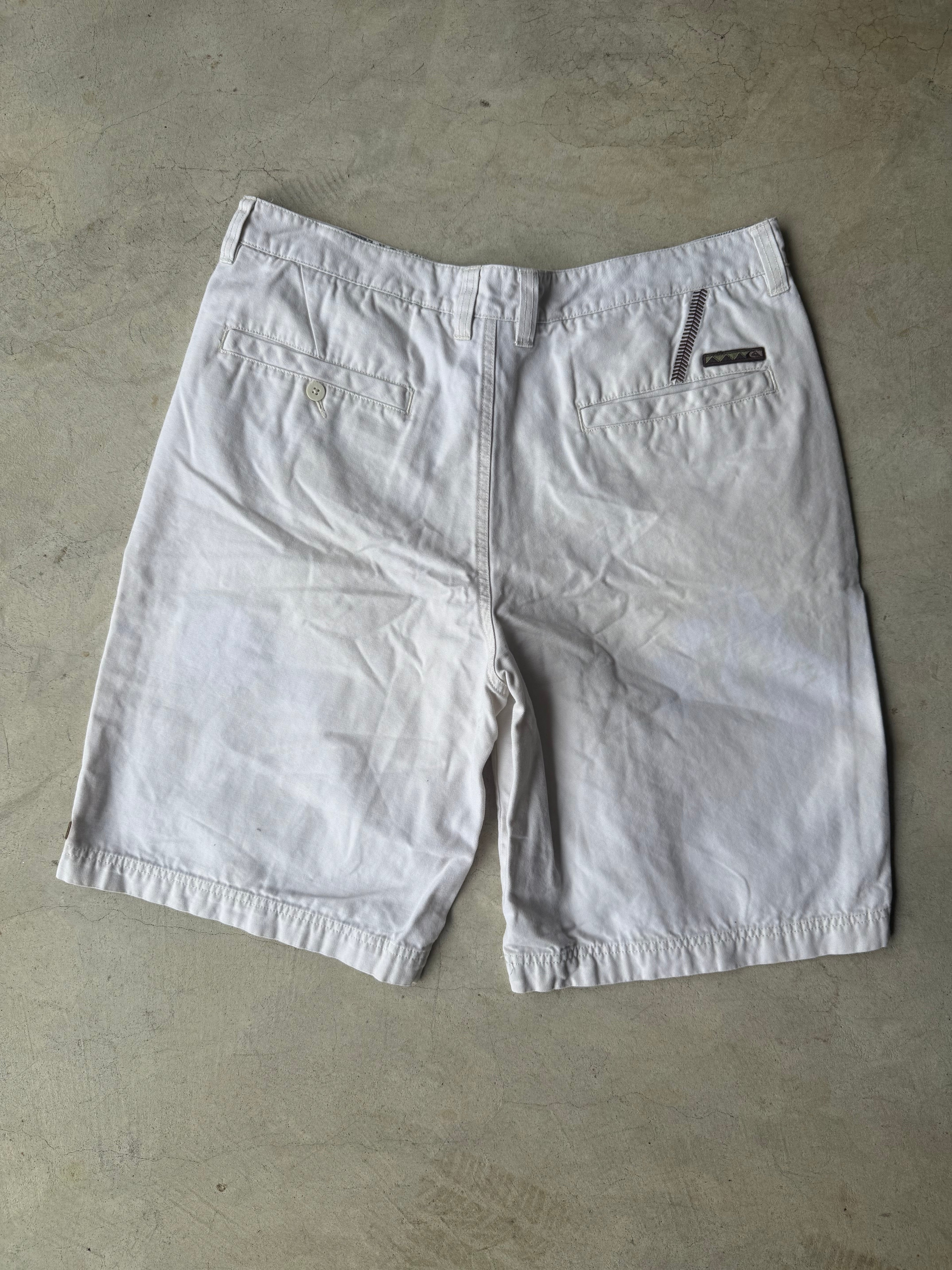 Vintage Quicksilver Cream Shorts - 36