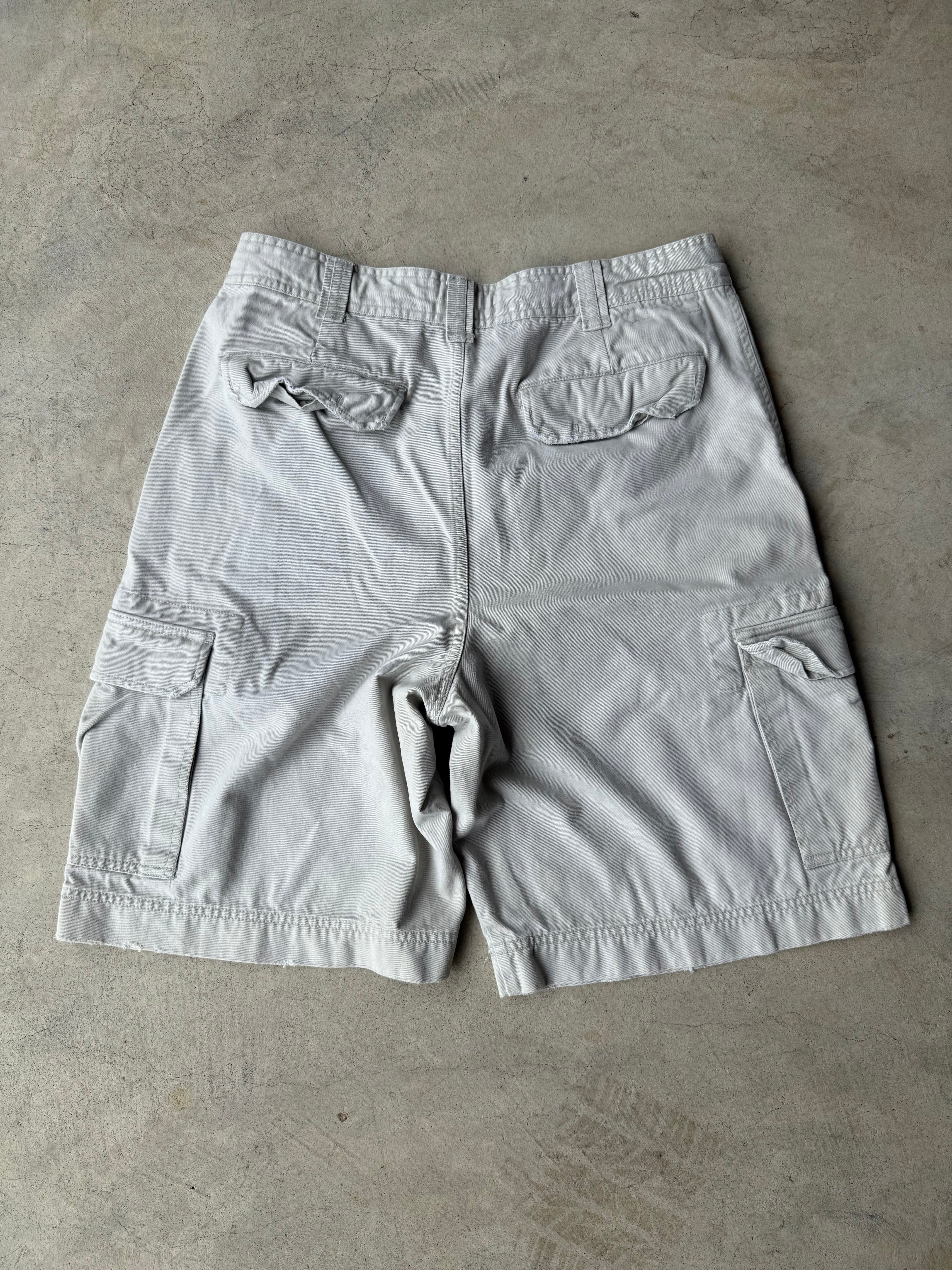 Vintage Mossimo Cream Cargo Shorts - 34