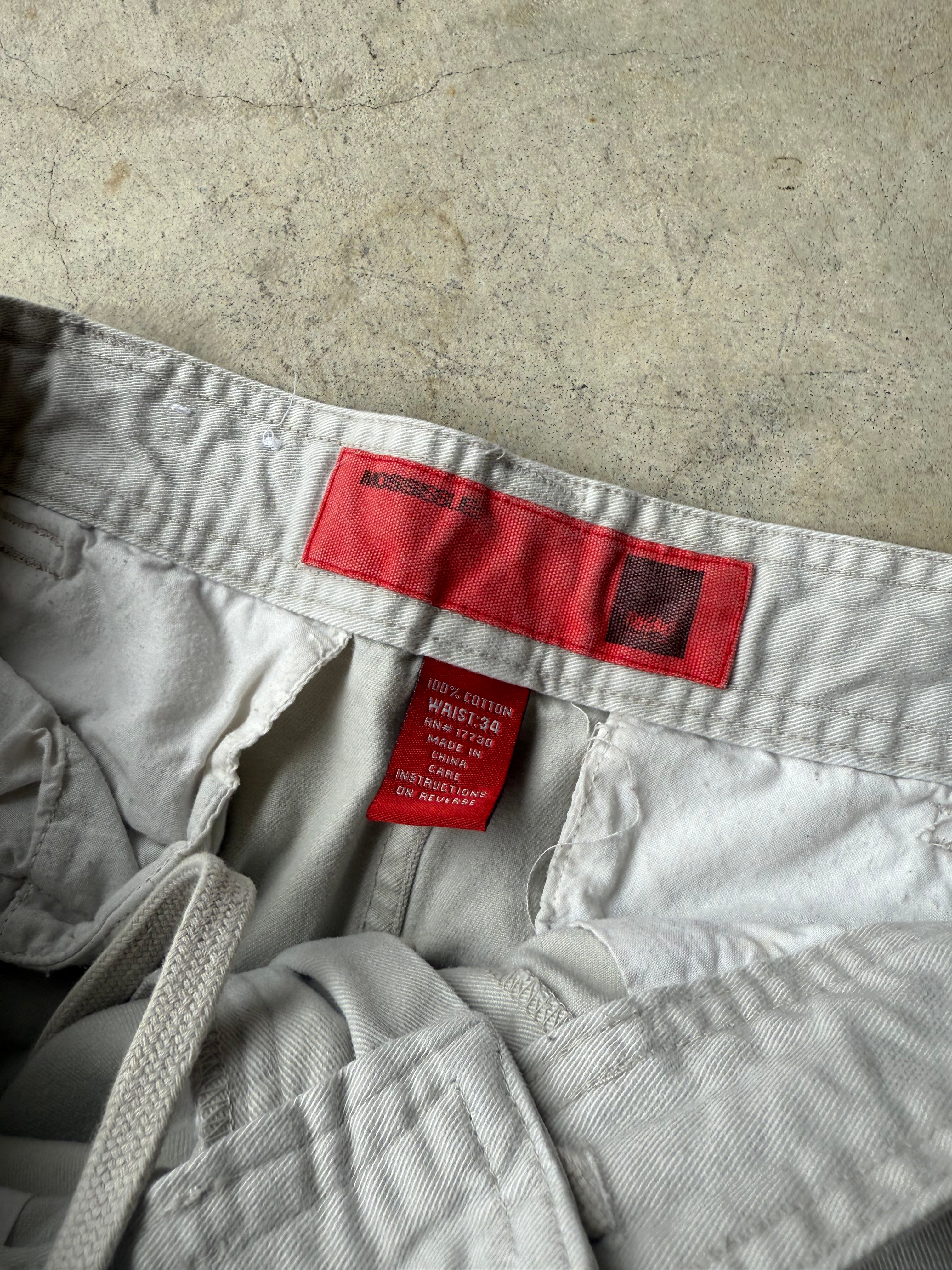 Vintage Mossimo Cream Cargo Shorts - 34