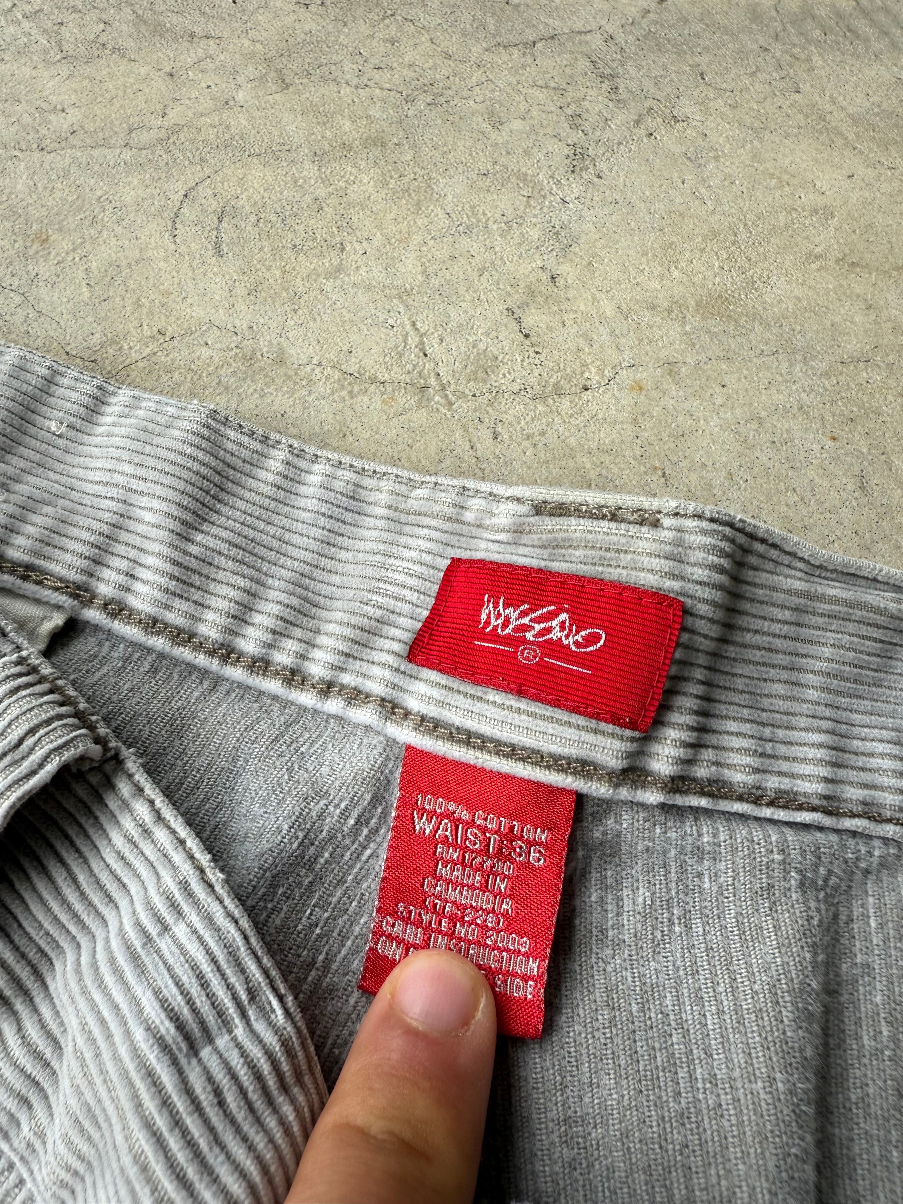 Vintage Mossimo Beige Corduroy Shorts - 36