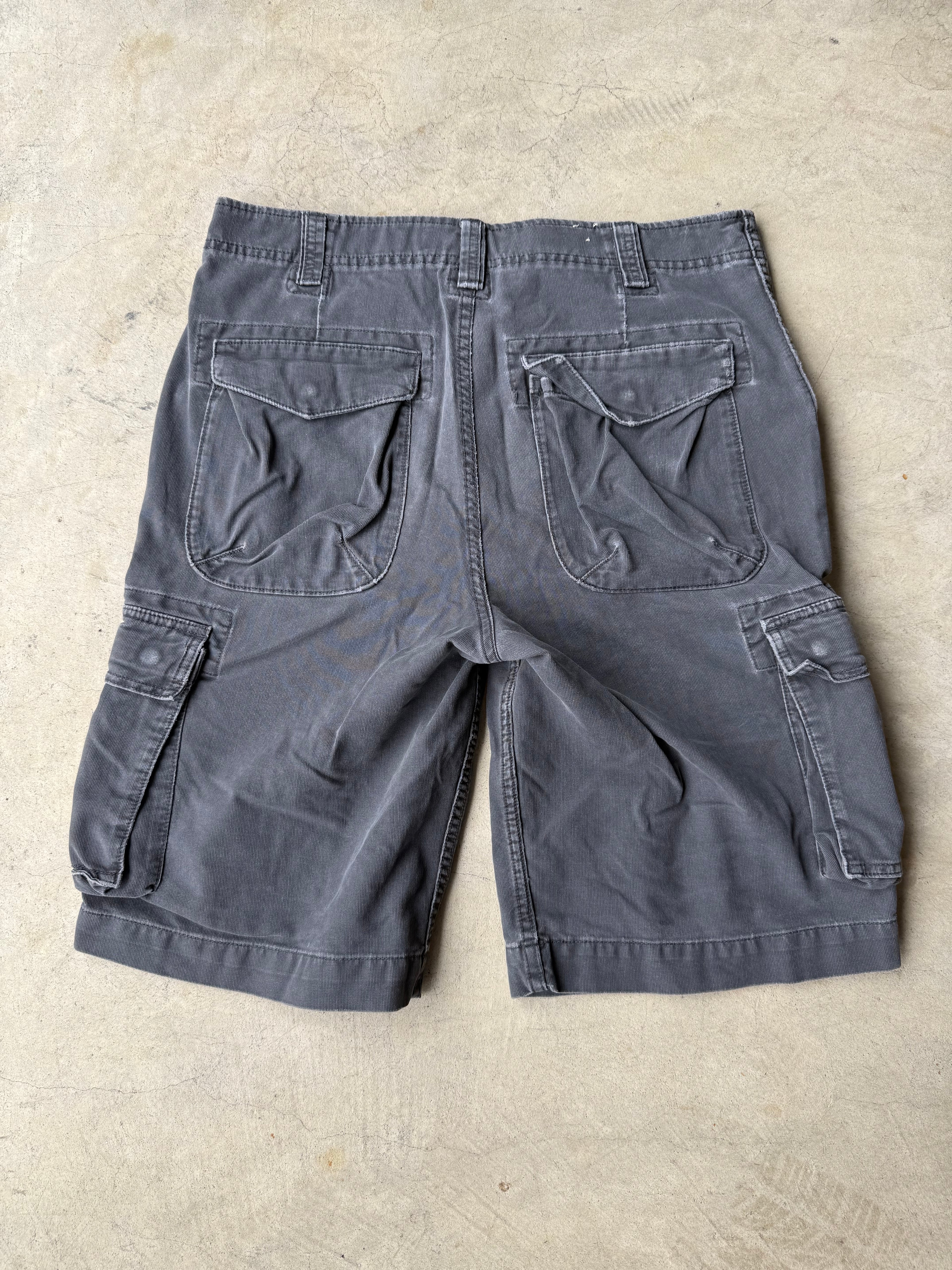 Vintage Mossimo Gray Cargo Shorts - 32