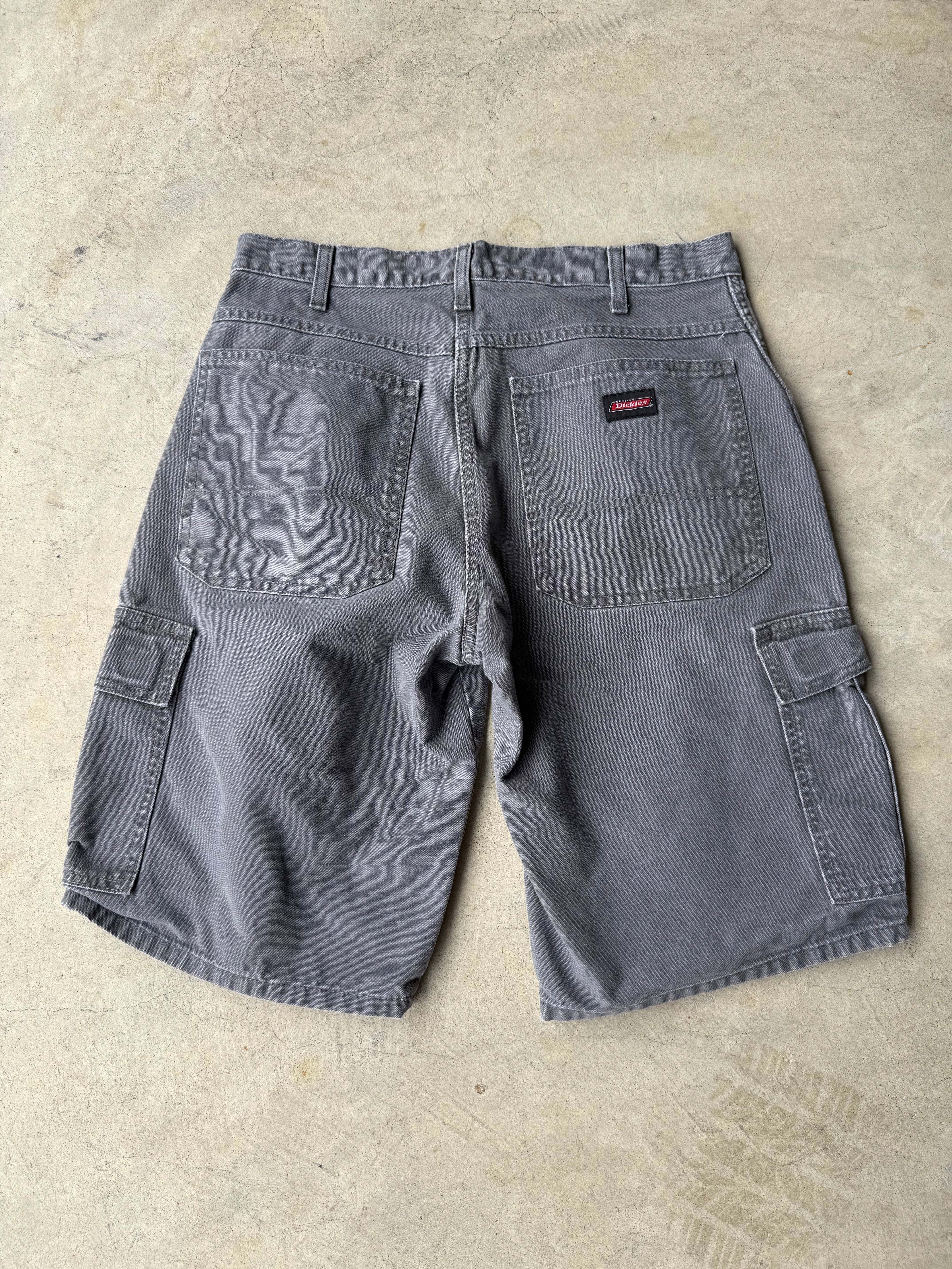 Vintage Dickies Gray Cargo Shorts - 32