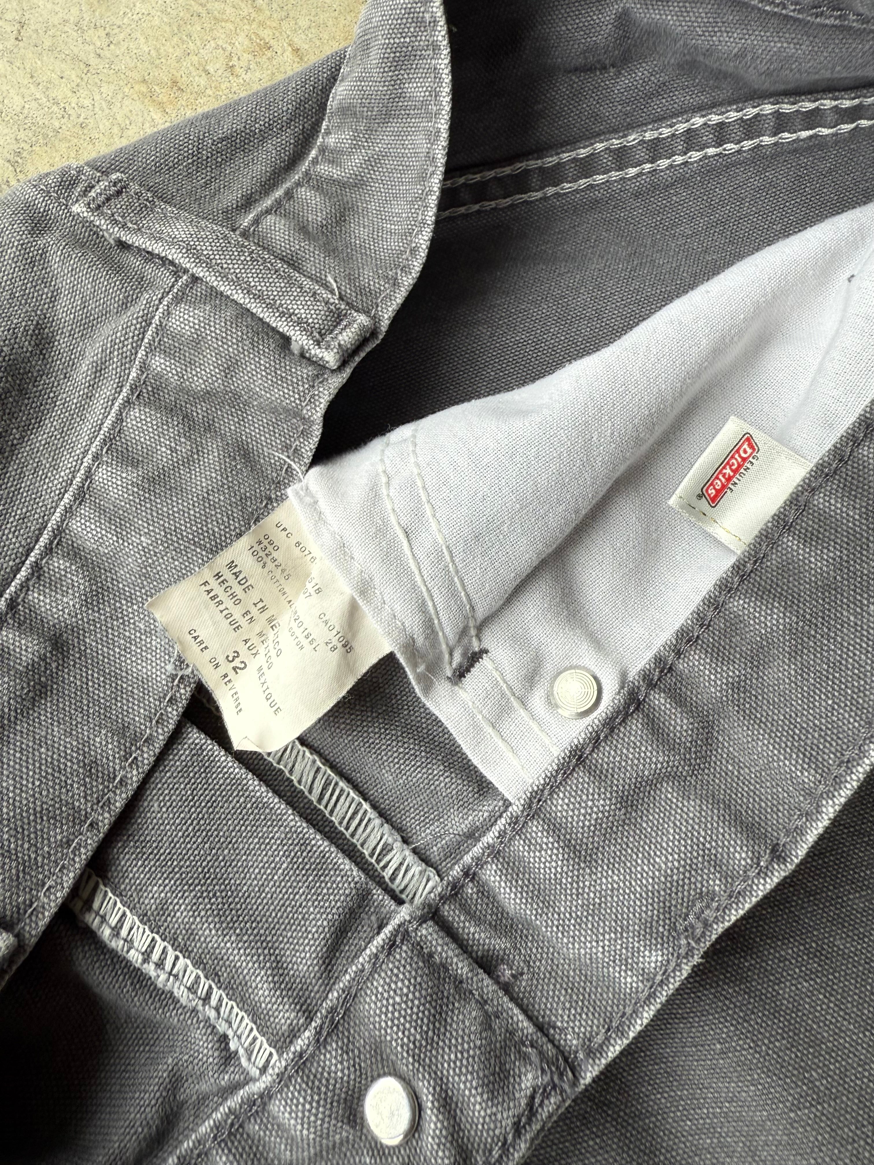 Vintage Dickies Gray Cargo Shorts - 32