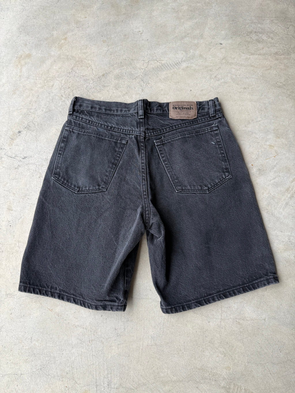 Vintage Wrangler Black Jean Shorts - 32