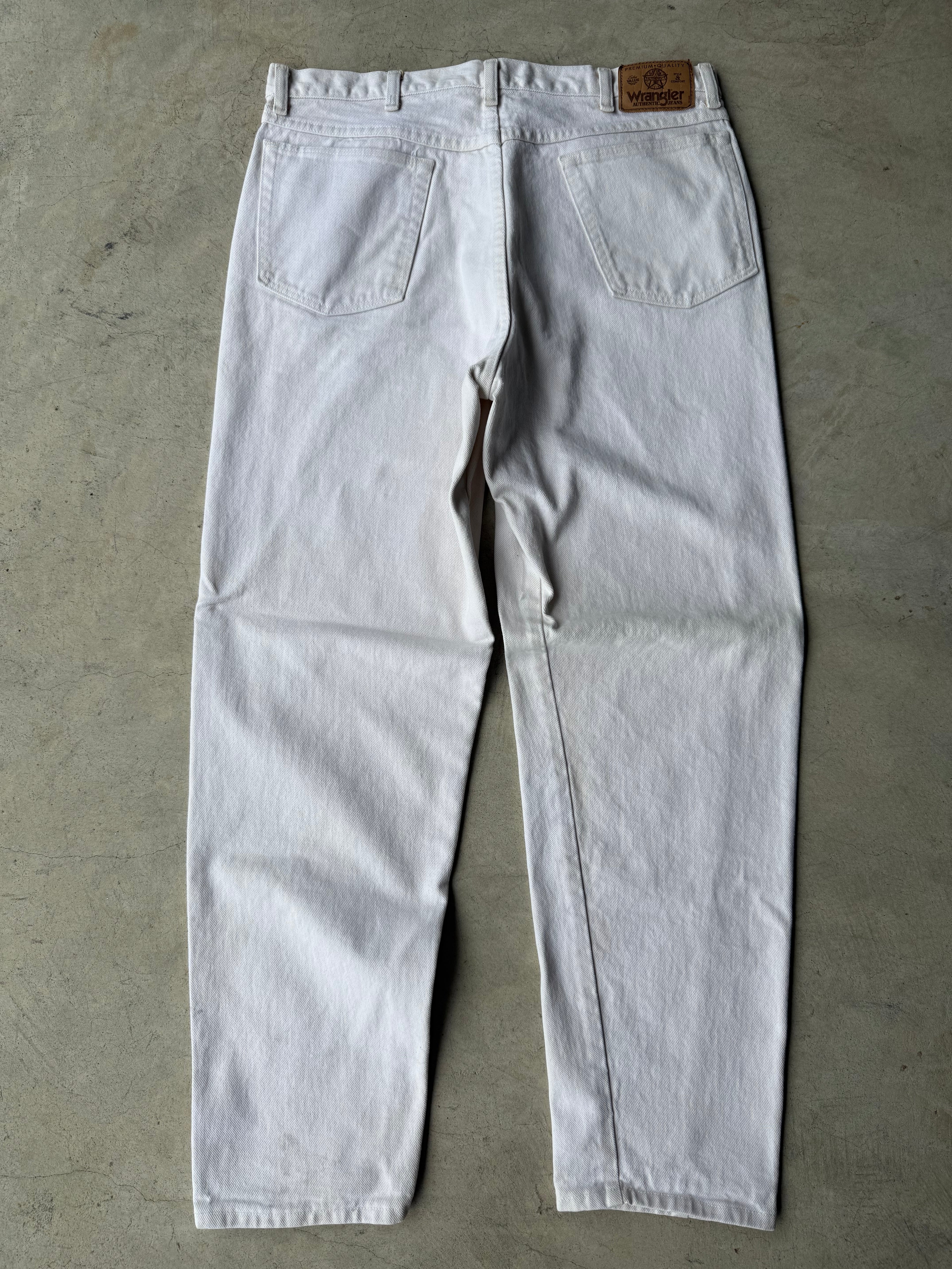 Vintage White Wrangler Workwear Pants - 36