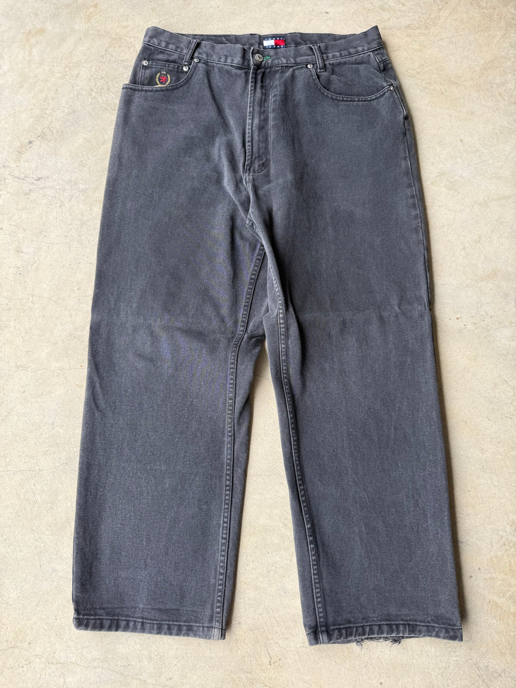 Vintage Black Tommy Hilfiger Jeans - 36